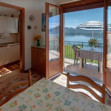 Casa In Fiore شقة